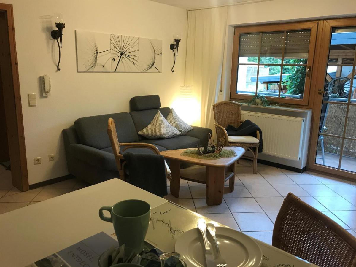 Apartamento Bio-Ferienweingut Leyendecker Kattenes Exterior foto