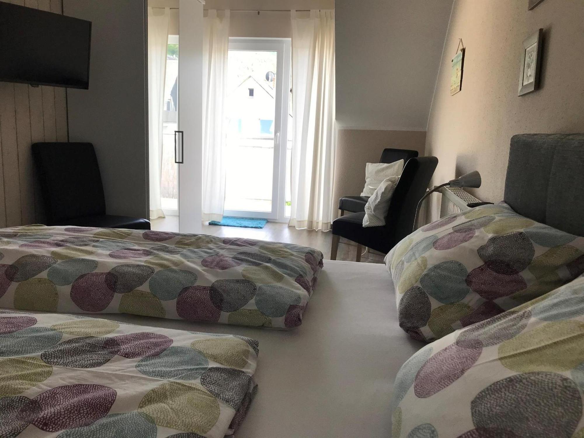 Apartamento Bio-Ferienweingut Leyendecker Kattenes Exterior foto