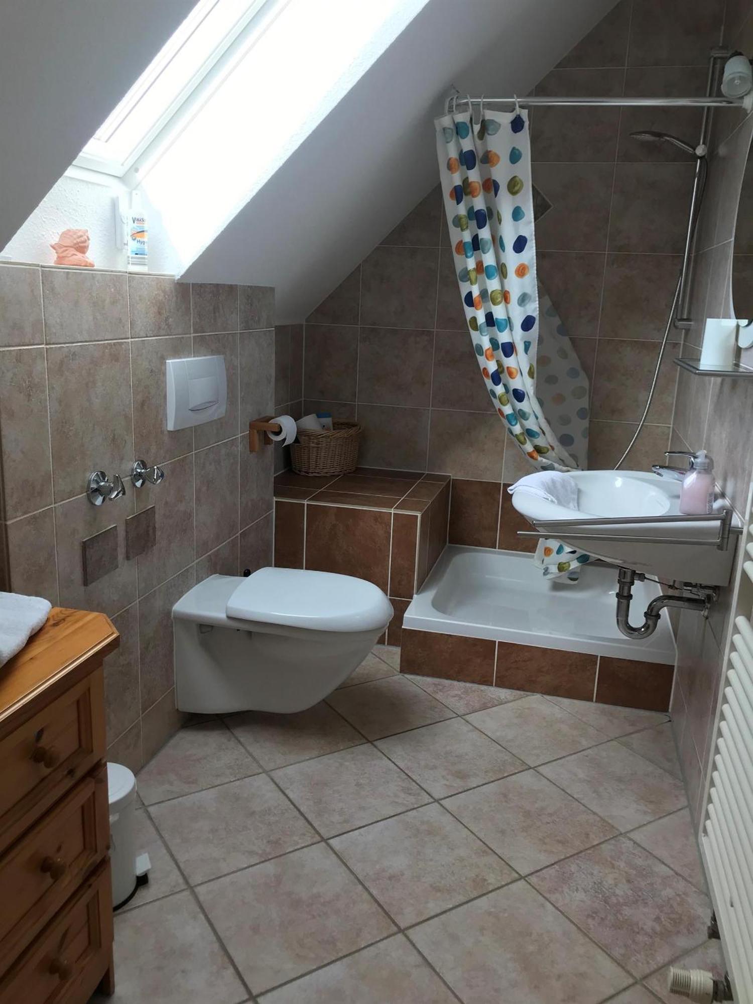 Apartamento Bio-Ferienweingut Leyendecker Kattenes Exterior foto